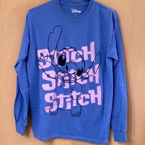 Women’s Size M Long Sleeve T-shirt. Disney’s Stitch